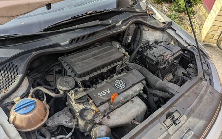 Volkswagen Polo VI (EU Market), 2011 год, 690 000 рублей, 21 фотография