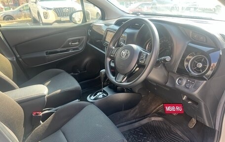 Toyota Vitz, 2019 год, 995 000 рублей, 17 фотография