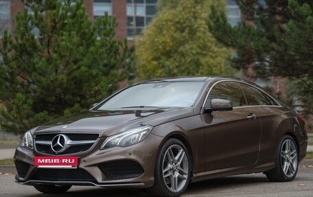 Mercedes-Benz E-Класс, 2015 год, 2 250 000 рублей, 16 фотография