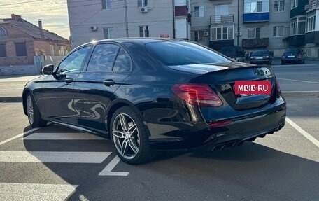 Mercedes-Benz E-Класс, 2016 год, 3 150 000 рублей, 2 фотография