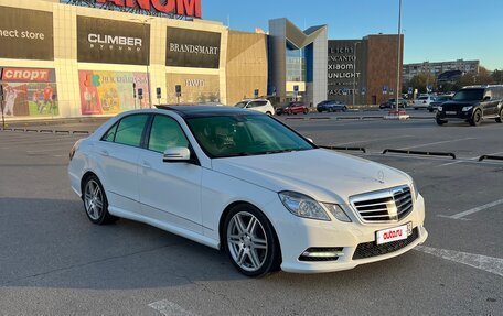 Mercedes-Benz E-Класс, 2012 год, 1 975 000 рублей, 4 фотография