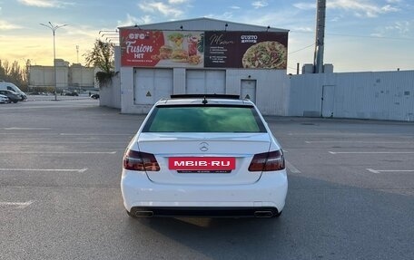 Mercedes-Benz E-Класс, 2012 год, 1 975 000 рублей, 7 фотография
