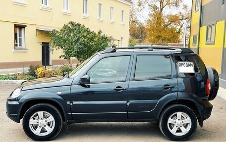 Chevrolet Niva I рестайлинг, 2015 год, 675 000 рублей, 6 фотография