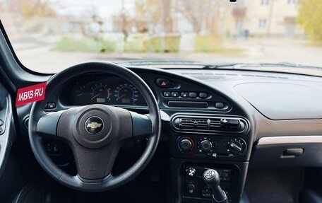 Chevrolet Niva I рестайлинг, 2015 год, 675 000 рублей, 18 фотография