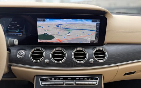 Mercedes-Benz E-Класс, 2019 год, 4 200 000 рублей, 14 фотография