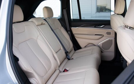 Jeep Grand Cherokee, 2023 год, 8 150 000 рублей, 10 фотография