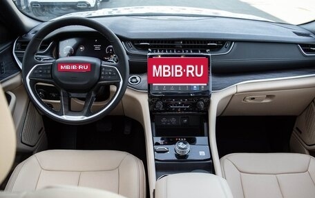 Jeep Grand Cherokee, 2023 год, 8 150 000 рублей, 11 фотография