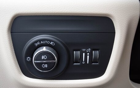 Jeep Grand Cherokee, 2023 год, 8 150 000 рублей, 23 фотография