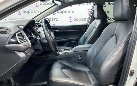 Toyota Camry, 2021 год, 3 150 000 рублей, 11 фотография