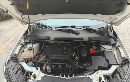 Ford Escort, 2021 год, 1 250 000 рублей, 9 фотография