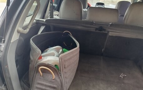 Hyundai Santa Fe III рестайлинг, 2004 год, 650 000 рублей, 13 фотография