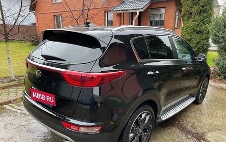 KIA Sportage IV рестайлинг, 2017 год, 2 200 000 рублей, 2 фотография