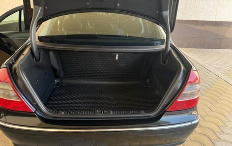 Mercedes-Benz E-Класс, 2007 год, 1 350 000 рублей, 6 фотография