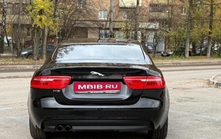 Jaguar XE I рестайлинг, 2015 год, 1 930 000 рублей, 5 фотография