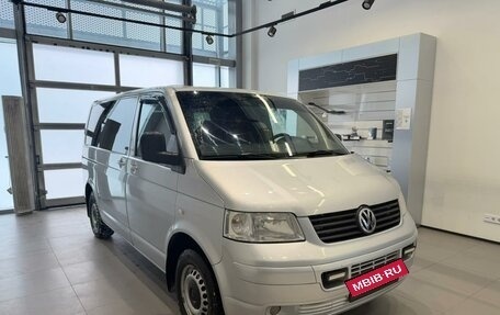 Volkswagen Caravelle T5, 2008 год, 1 370 005 рублей, 4 фотография