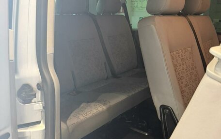 Volkswagen Caravelle T5, 2008 год, 1 370 005 рублей, 12 фотография