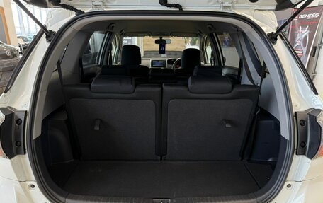 Toyota Wish II, 2014 год, 1 699 000 рублей, 19 фотография