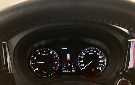 Mitsubishi Outlander III рестайлинг 3, 2019 год, 2 770 000 рублей, 9 фотография