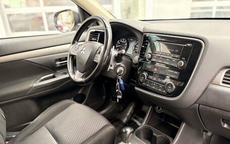 Mitsubishi Outlander III рестайлинг 3, 2014 год, 1 259 000 рублей, 9 фотография