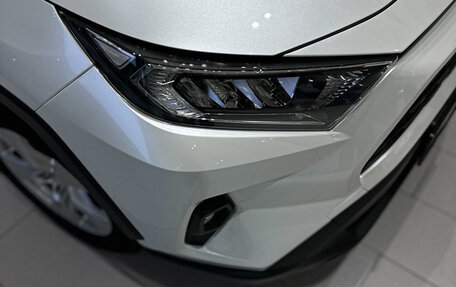 Toyota RAV4, 2024 год, 4 100 000 рублей, 4 фотография