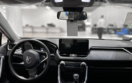 Toyota RAV4, 2024 год, 4 100 000 рублей, 12 фотография