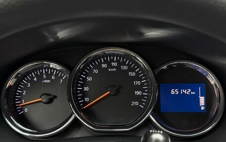 Renault Logan II, 2016 год, 949 000 рублей, 11 фотография