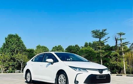 Toyota Corolla, 2022 год, 1 169 000 рублей, 2 фотография