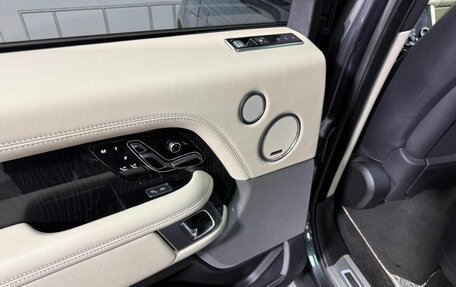 Land Rover Range Rover IV рестайлинг, 2018 год, 6 900 000 рублей, 20 фотография