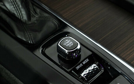 Volvo V60 Cross Country II, 2021 год, 3 749 989 рублей, 18 фотография