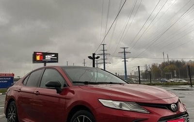 Toyota Camry, 2021 год, 3 300 000 рублей, 1 фотография