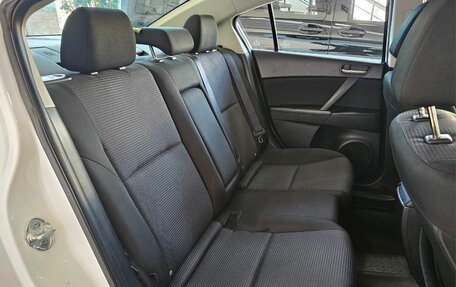 Mazda 3, 2013 год, 1 090 000 рублей, 16 фотография