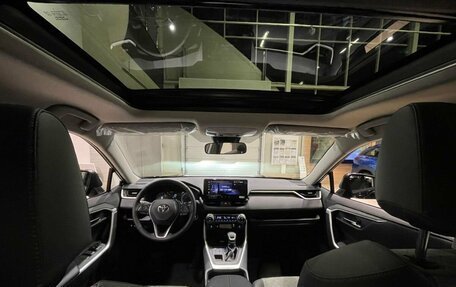 Toyota RAV4, 2025 год, 4 300 000 рублей, 11 фотография