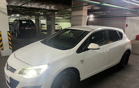 Opel Astra J, 2014 год, 990 000 рублей, 1 фотография