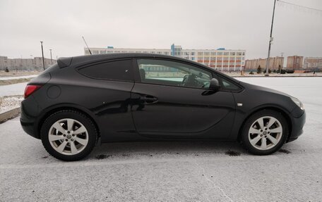 Opel Astra J, 2013 год, 1 050 000 рублей, 2 фотография