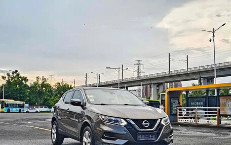 Nissan Qashqai, 2022 год, 1 825 000 рублей, 3 фотография