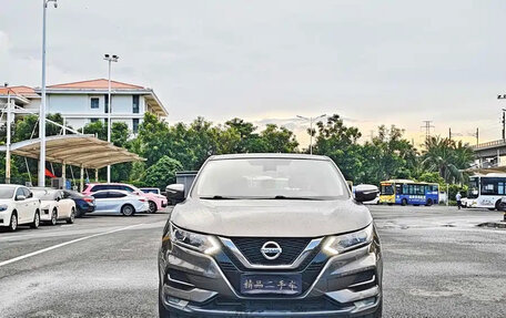 Nissan Qashqai, 2022 год, 1 825 000 рублей, 2 фотография