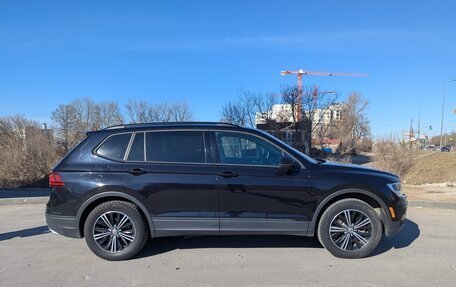 Volkswagen Tiguan II, 2020 год, 2 750 000 рублей, 4 фотография