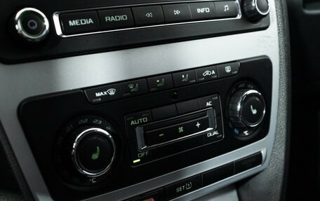 Skoda Octavia, 2011 год, 890 989 рублей, 14 фотография