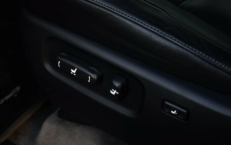 Toyota Land Cruiser 200, 2013 год, 4 499 000 рублей, 13 фотография