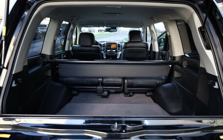 Toyota Land Cruiser 200, 2013 год, 4 499 000 рублей, 29 фотография