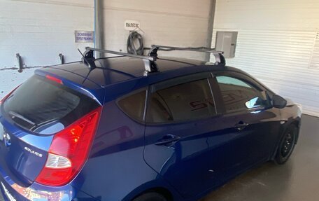 Hyundai Solaris II рестайлинг, 2015 год, 690 000 рублей, 2 фотография