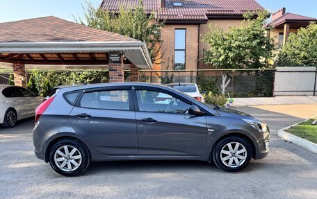 Hyundai Solaris II рестайлинг, 2015 год, 925 000 рублей, 4 фотография