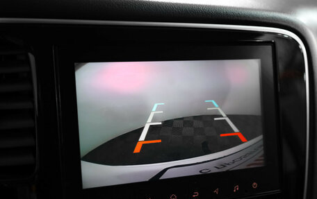 Mitsubishi Outlander III рестайлинг 3, 2021 год, 1 899 000 рублей, 17 фотография