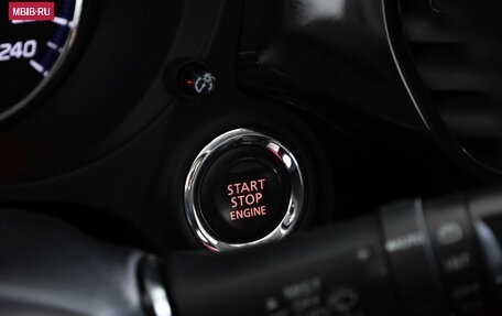 Mitsubishi Outlander III рестайлинг 3, 2021 год, 1 899 000 рублей, 15 фотография