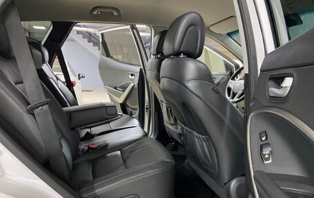 Hyundai Santa Fe III рестайлинг, 2017 год, 1 750 000 рублей, 19 фотография