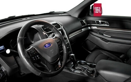 Ford Explorer VI, 2018 год, 3 000 000 рублей, 9 фотография