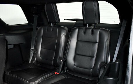 Ford Explorer VI, 2018 год, 3 000 000 рублей, 13 фотография