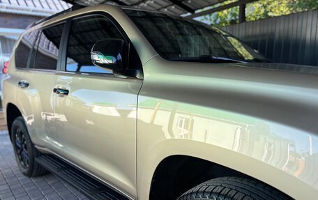 Toyota Land Cruiser Prado 150 рестайлинг 2, 2010 год, 3 500 000 рублей, 1 фотография