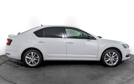 Skoda Octavia, 2018 год, 1 850 000 рублей, 4 фотография