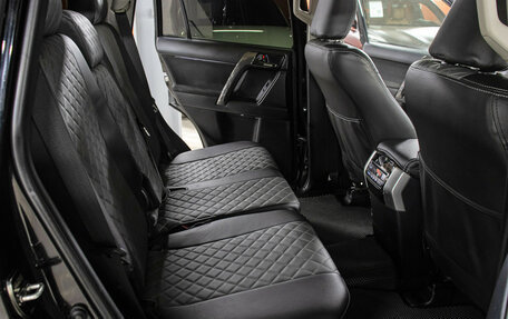 Toyota Land Cruiser Prado 150 рестайлинг 2, 2021 год, 6 149 000 рублей, 12 фотография